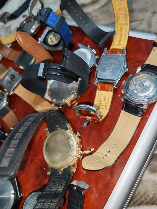 Разные наручные часы