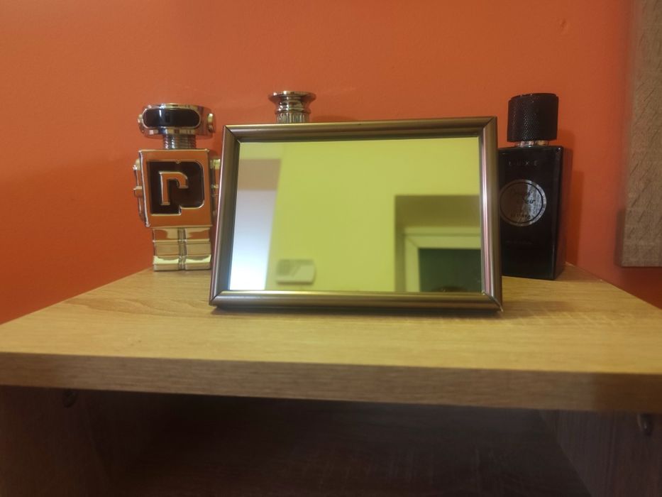 Огледала със дървена рамка,огледало с кант ,за вашият дом или офис