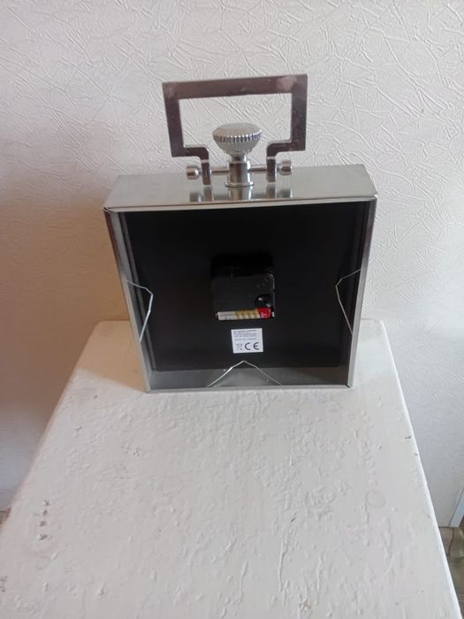 Часы. Часы на полку .   Б/у