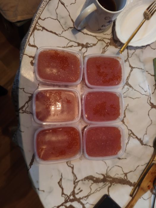 Натуральная красная икра форели