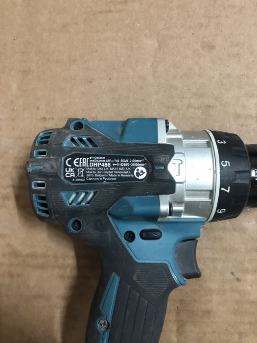 Masina gauri infiletat cu percutie Makita DHP 486 fabricatie 12.2024
