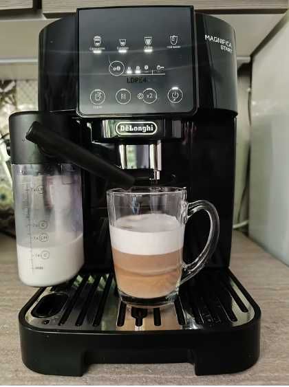 Кофемашина DeLonghi Magnifica Start ECAM 220.60.B с Автокапуччино