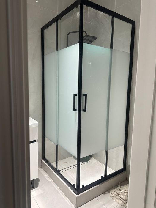 Душевая на заказ (с матовым покрытием)