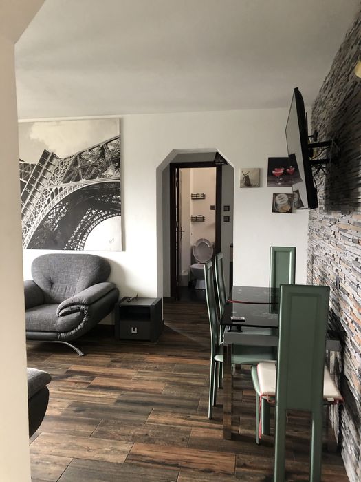 Inchiriez apartament 2 dormitoare