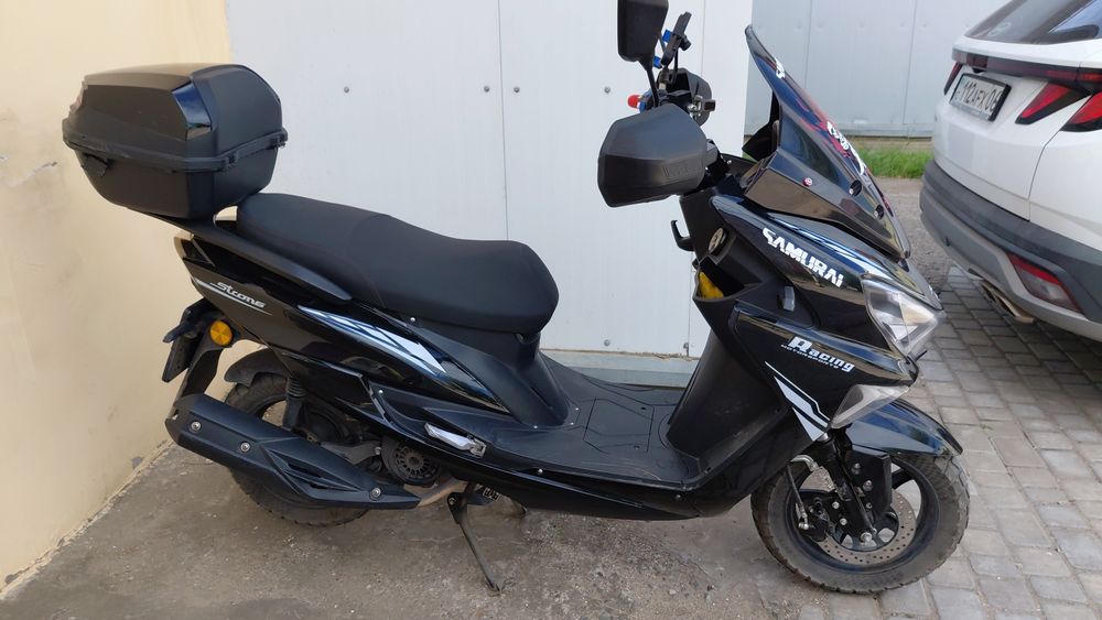 Продам Maxi скутер
