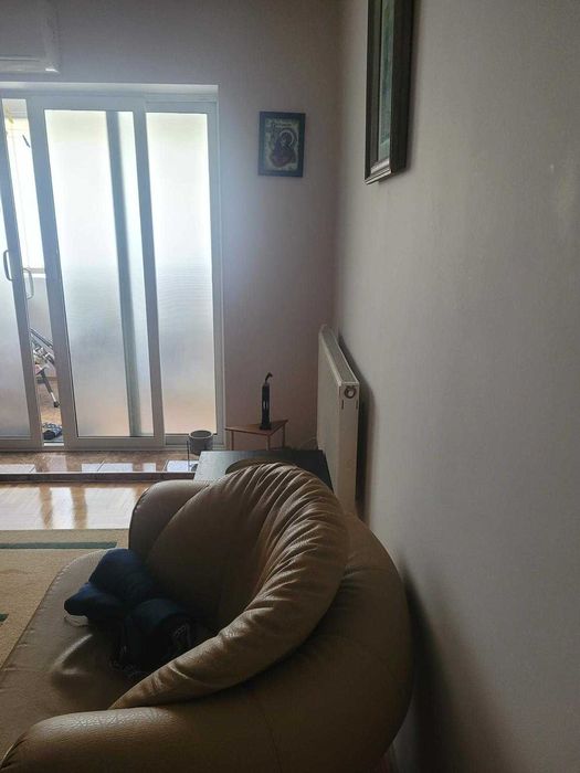 Vand apartament 3 camere mobilat, cartier Bistrita Lac Bacau