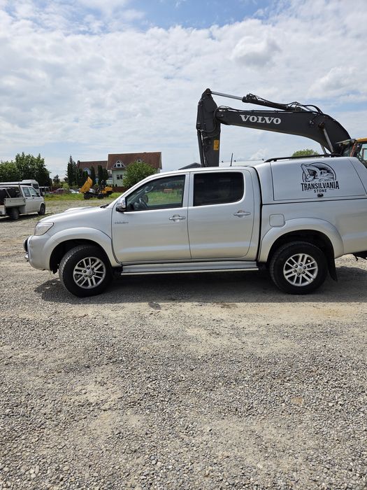 Toyota Hilux 3.0 , automata