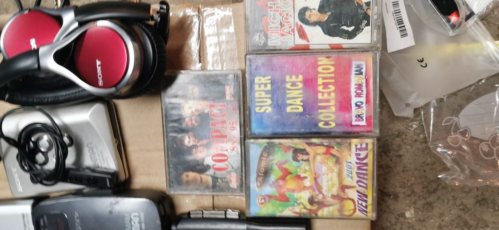 Vand colectie sony walkman cd/caseta
