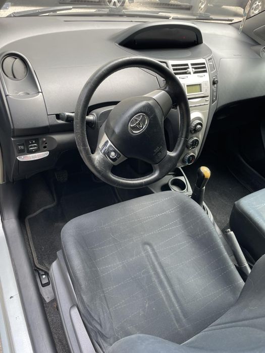 Toyota Yaris 1000 сс