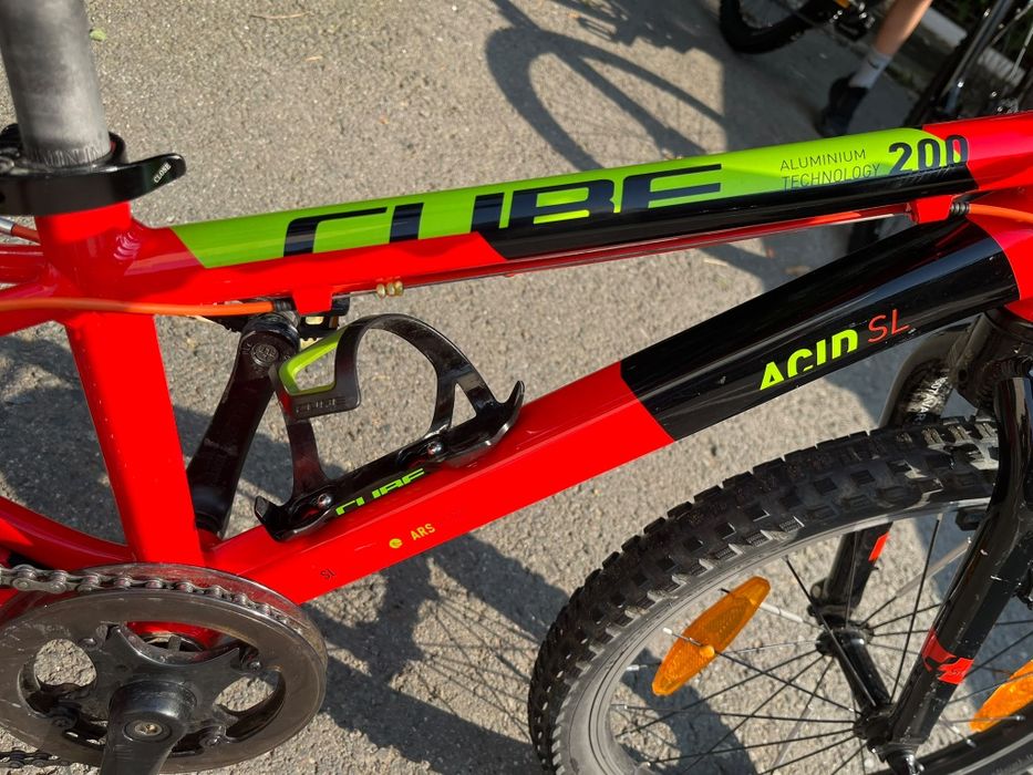 Vând bicicleta Cube in stare foarte buna