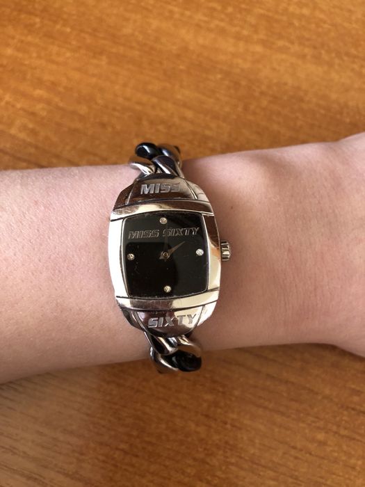 Часовник Miss sixty