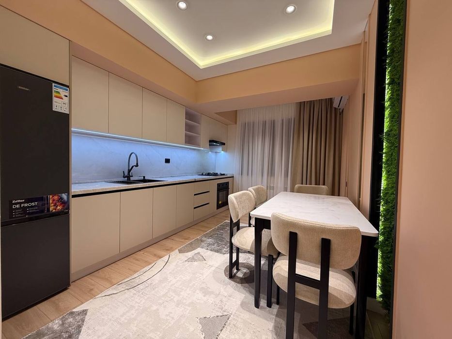 Продается 3х ком квартира, ориентир: Туркменское посольство, 72м²