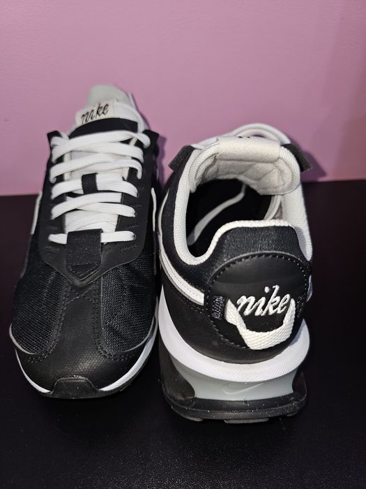 Nike Air Max Pre-Day  Чисто нови дамски маратонки