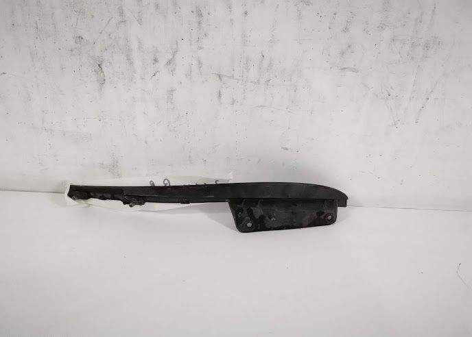 Десен заден калобран / Desен zaden kalobran Оригинален за Land Rover R