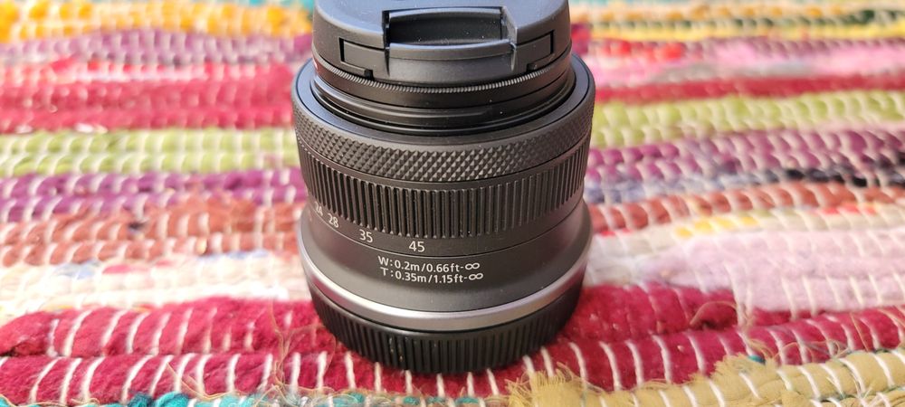 Обектив Canon RF-S 18-45 f/4.5-6.3 IS STM