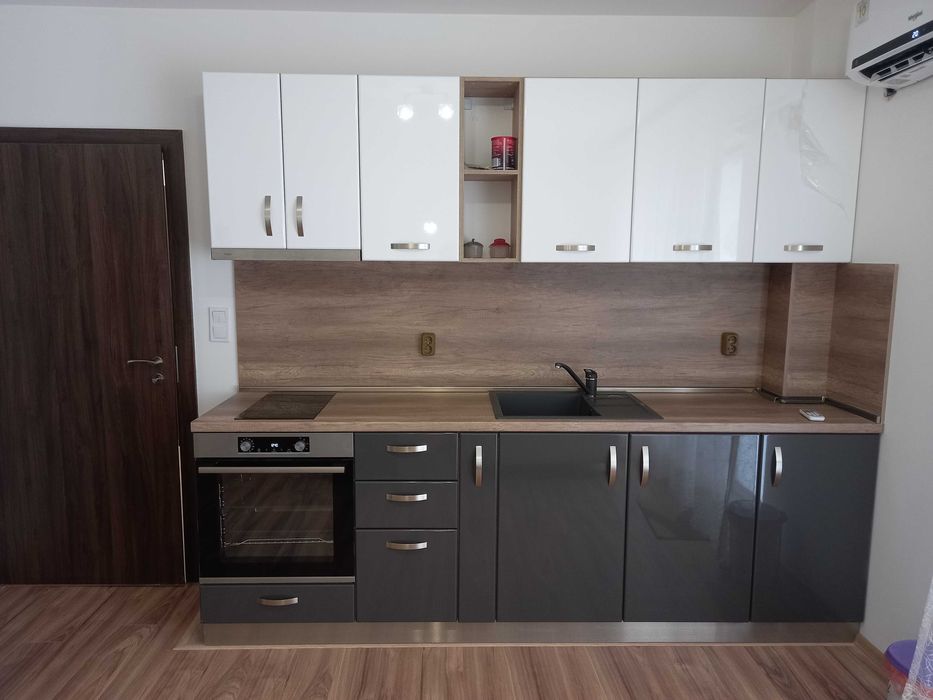 Дава се под наем Двустаен апартамент в Пловдив, Кършияка - 65 кв.м за 433.5 € - Снимка #3