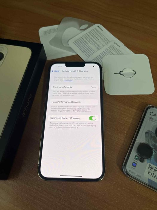 Телефон iPhone 13 Pro Gold Перфектен