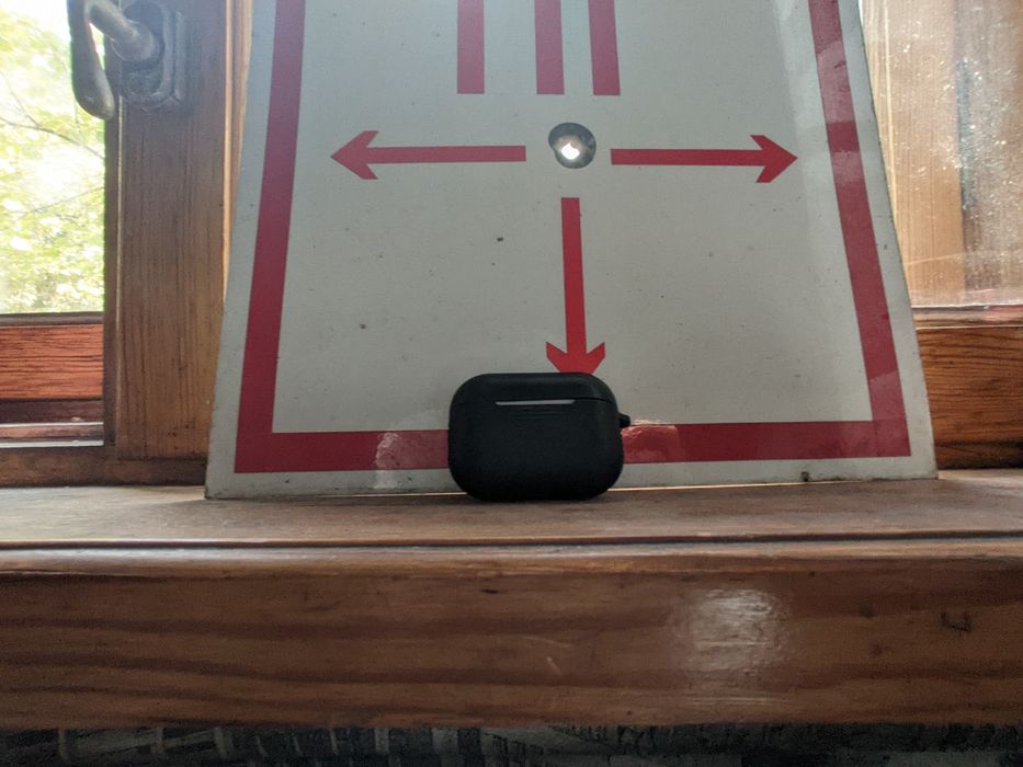 Airpods pro lightning luxe