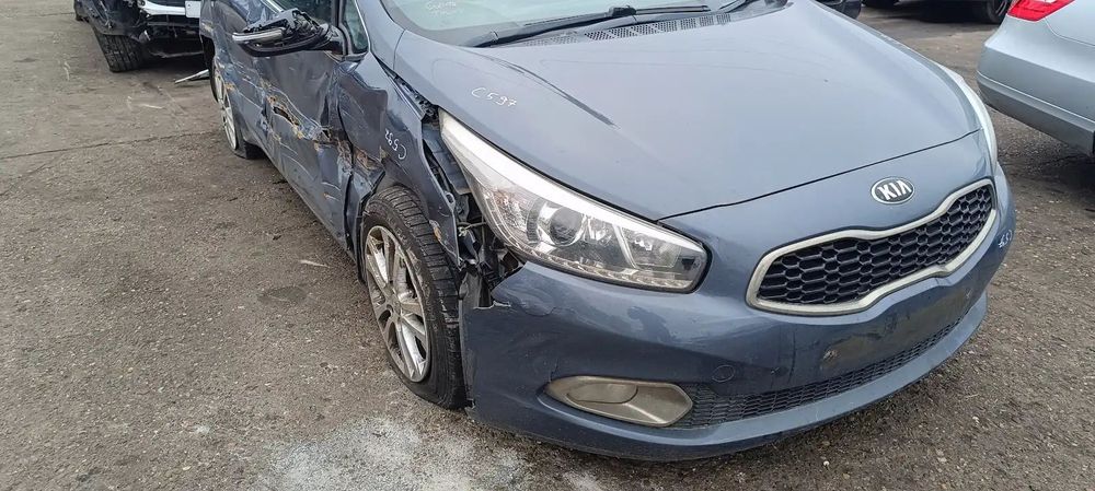 Dezmembrari / Dezmembrez Kia Ceed (JD) [Fabr 2012-2018] 1.6 CRDi D4FB cutie viteze manuala cod culoare PLANET BLUE