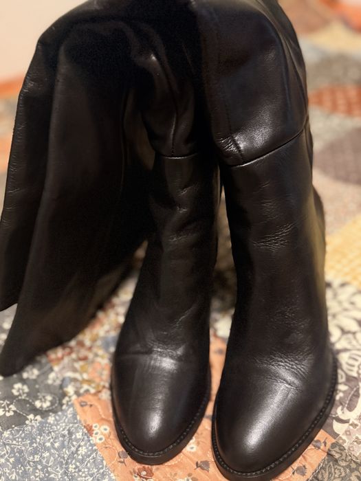 Ботуши високи.(Италия)кожа