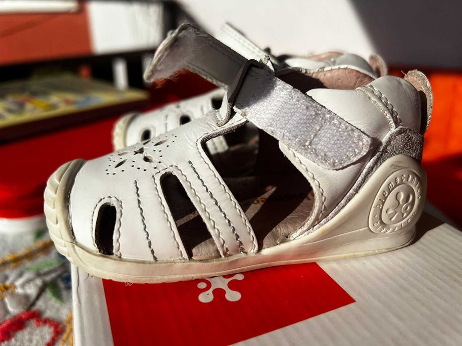 Sandale Biomecanics 19 albe