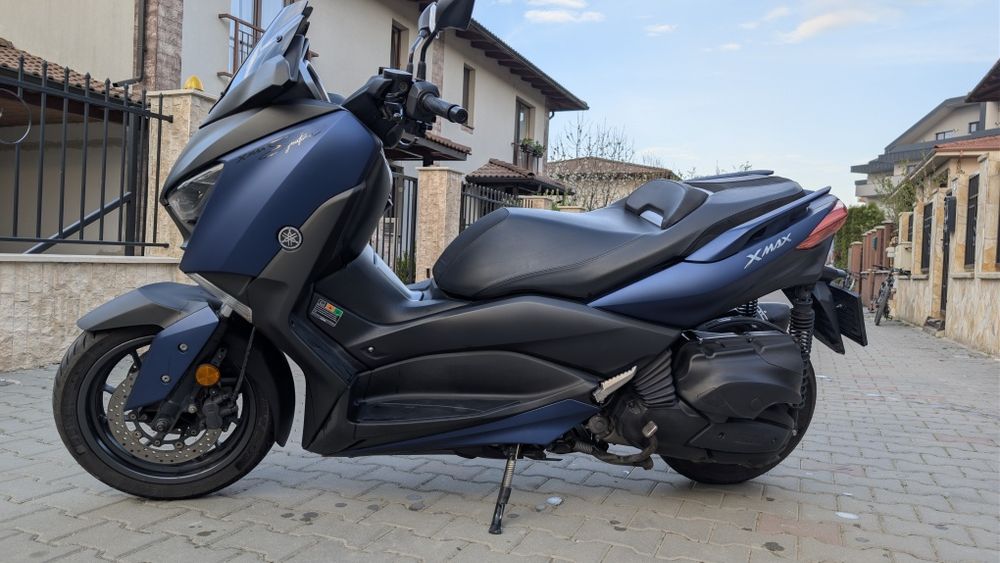 Yamaha X-MAX 400