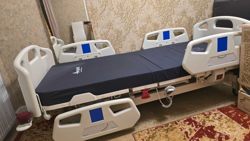 Кровать медицинская