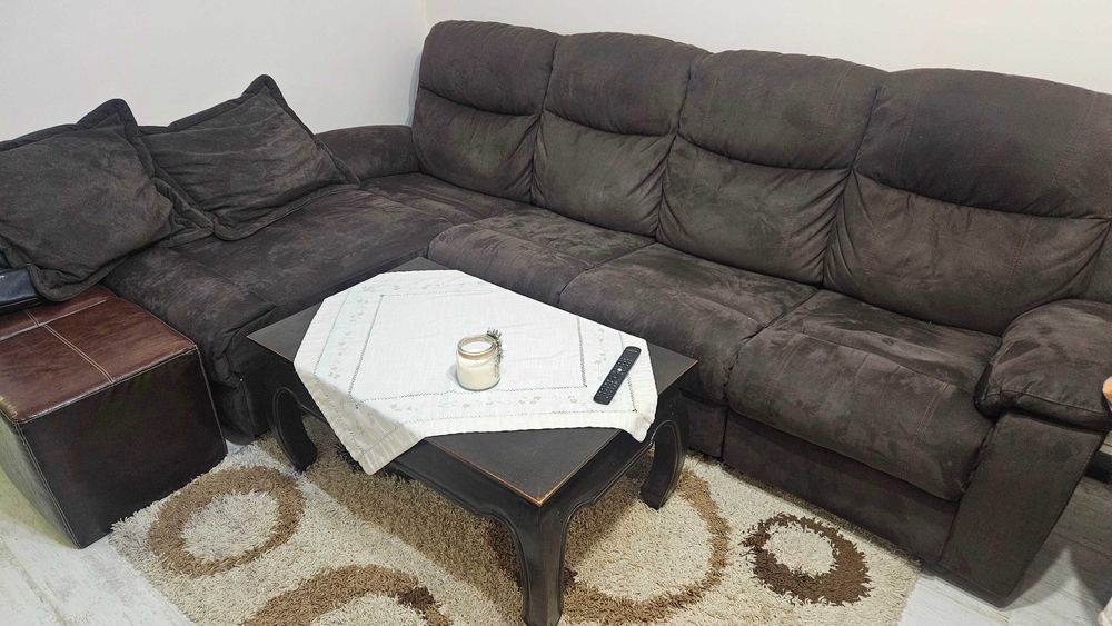 Диван ъглов с релакс зона