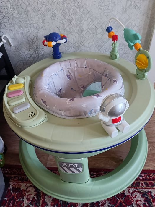 Продам ходунки для детей