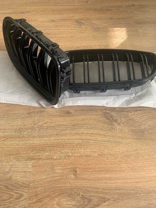 Negru Lucios Grile Nari Duble M Bmw F10 F18 F11 Piano Black M5 Look