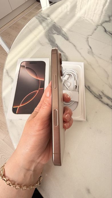 Iphone 16 pro 256 гб