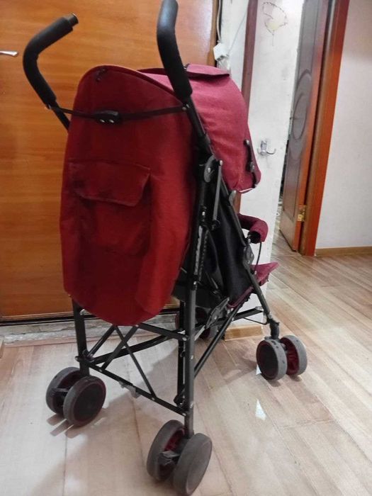 Продаётся детская коляска трость