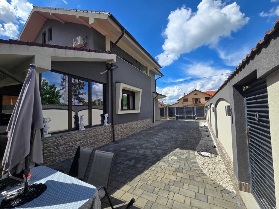 CASA DE VANZARE CARTIER MAPN,Arhitectura deosebita,4 nivele,269 MP utili,gata de locuit.