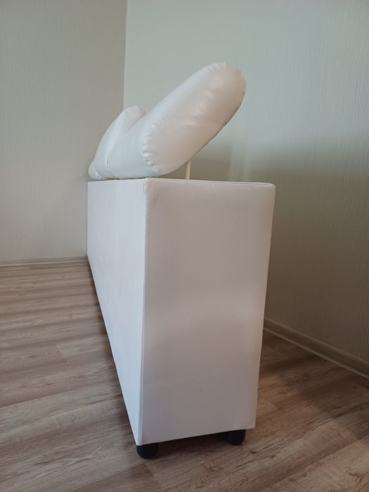 Гръб за ъглов диван