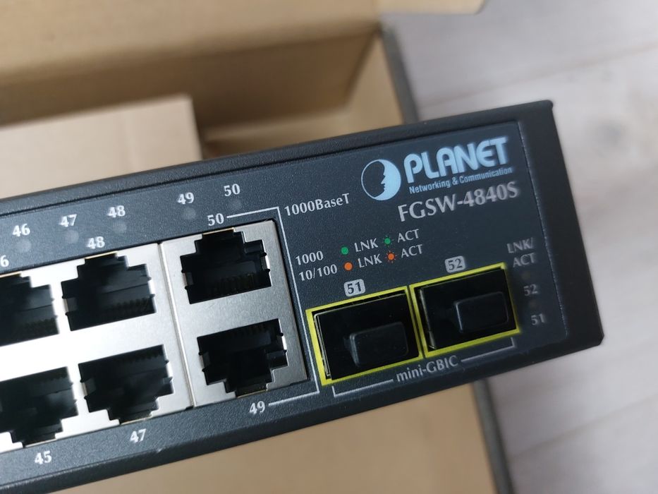 Свич Коммутатор FGSW-4840S