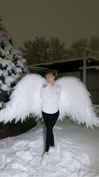 Крылья ангела золотые белые чернве красные  крылья бергута