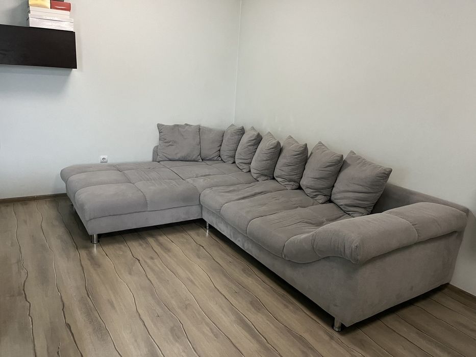 Диван. Холна гарнитура