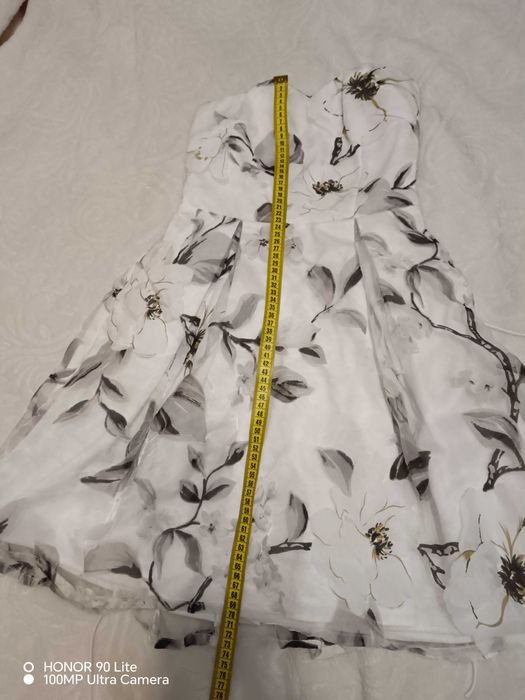 Дамска рокля с тюл