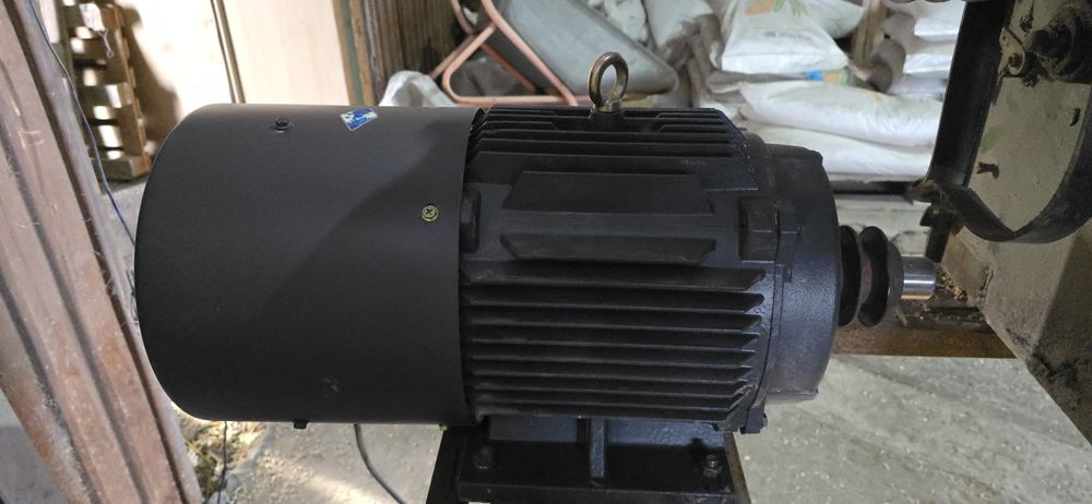 Электродвигатель  11 кВт