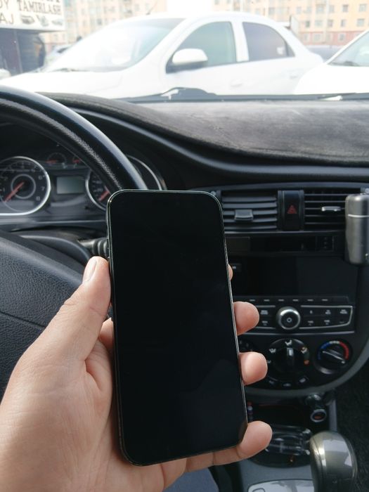 Iphone 14 pro srochni sotiladi