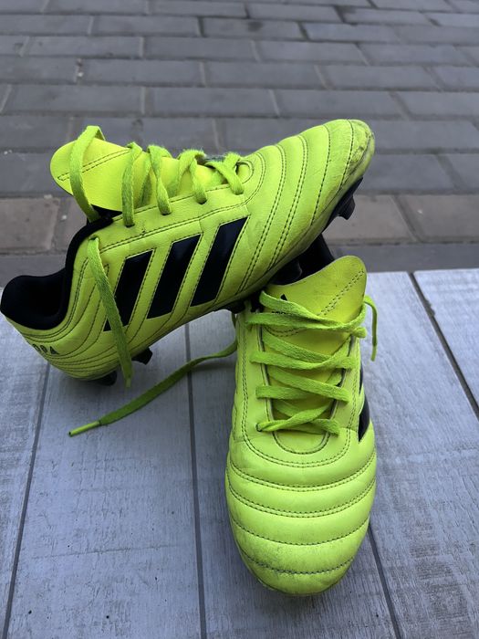 Срочно продам оригинал бутсы Adidas Copa