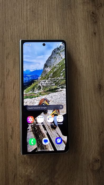 Samsung Z fold 4 1TB