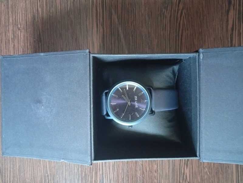 Ceas Zee Lane in cutie originala