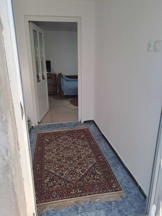 PF dau în chirie garsonieră marasti zona ira