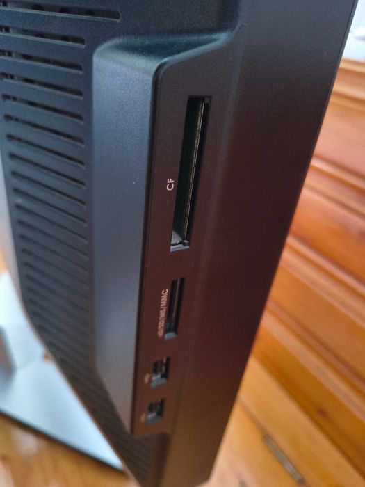 Монитор Dell 2408WFP