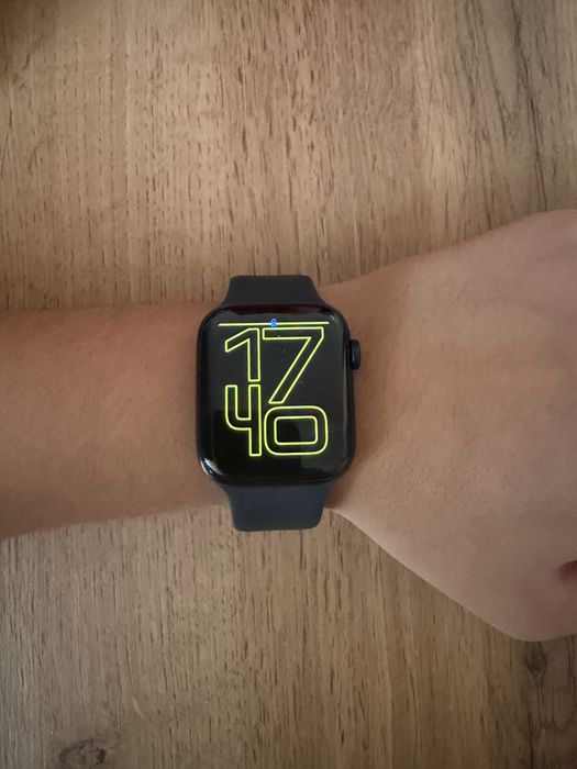Apple Watch SE 3 44mm 100% батарея