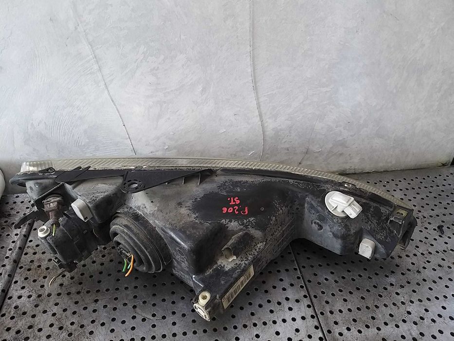 Far stanga peugeot 206 2002 hatchback 9640559580 89006132