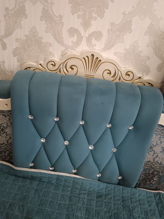 Продам Диван срочно