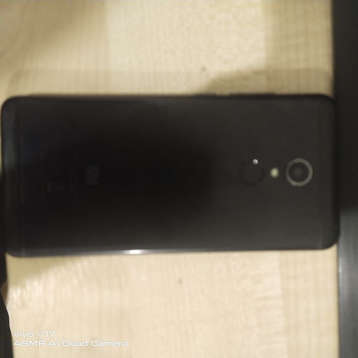 Redmi 5 торга нет
