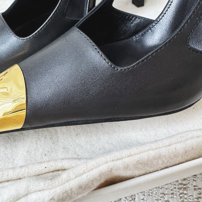 Pantofi Saint Laurent